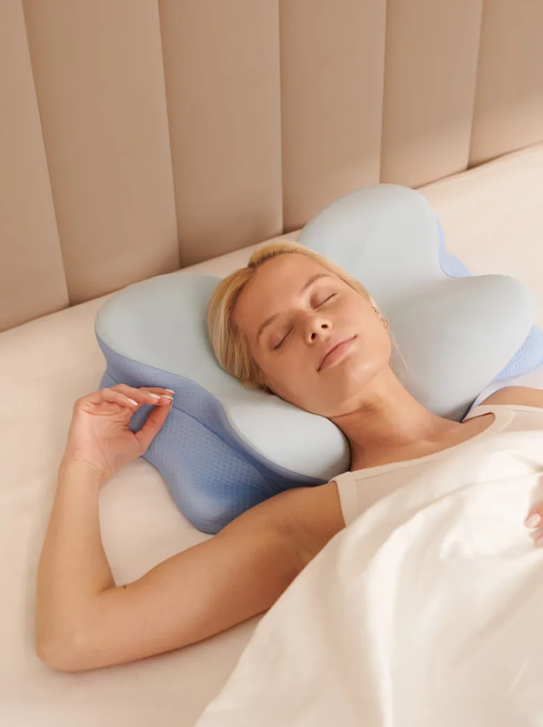 Ergonomic Pillow for More Supported Sleep